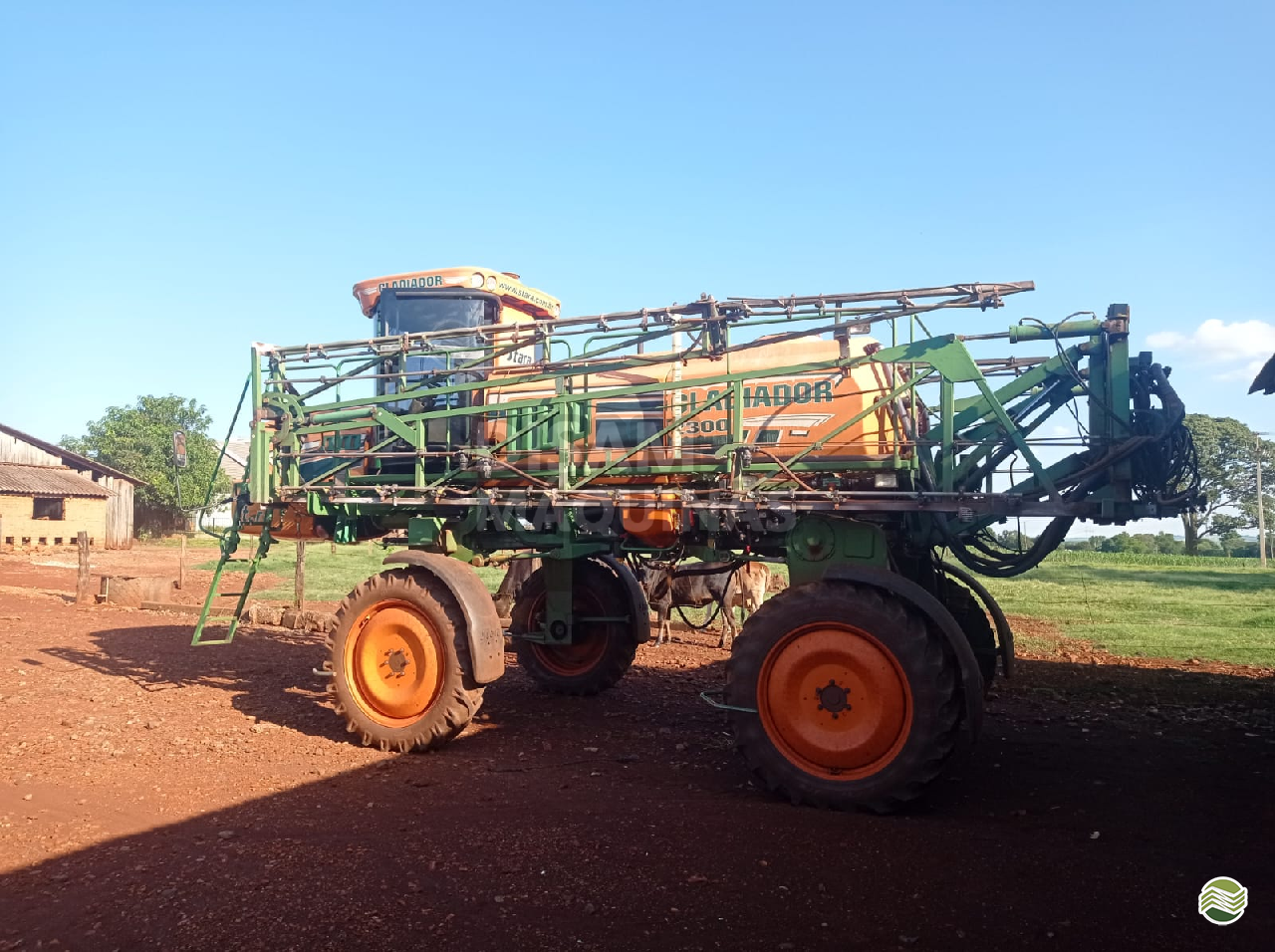 PULVERIZADOR STARA GLADIADOR 2300 Tração 4x2 Disam Máquinas - Stara MEDIANEIRA PARANÁ PR